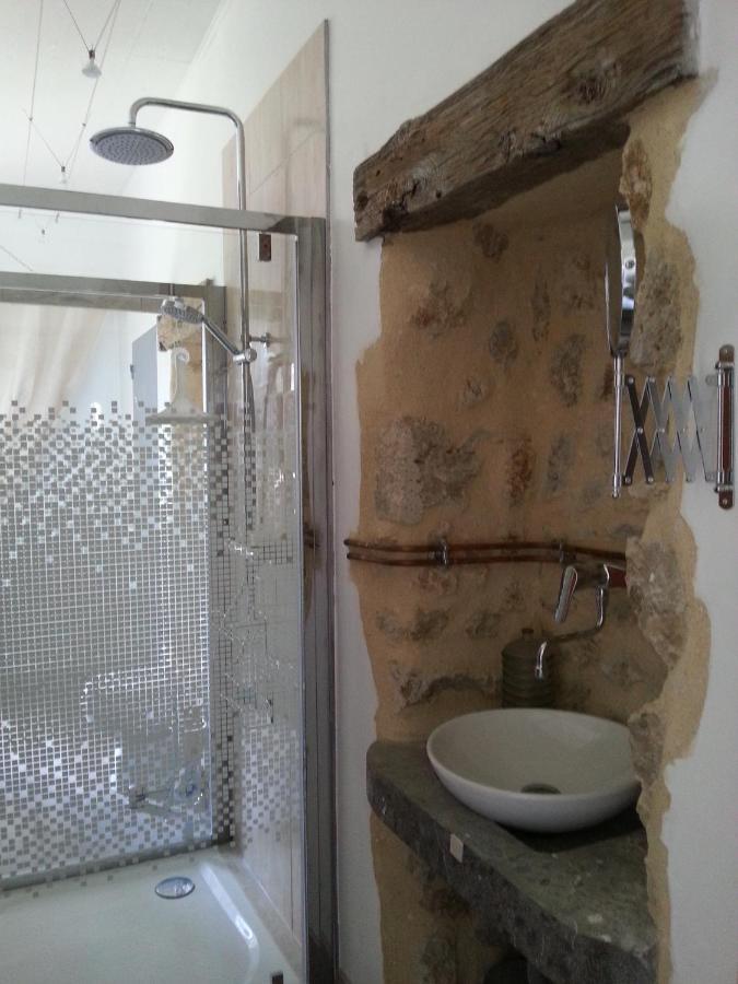 Le Chateau De Roquebere Condom Exterior foto